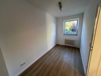 Sonnige 1,5-Zimmer Wohnung mit Balkon in Königstein im Taunus