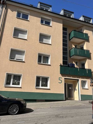Sanierte 2-Zimmer Wohnung Nähe Kulturhaus Osterfeld