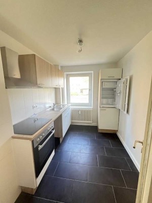Gepflegte 2-Zimmer-Wohnung im Erdgeschoss mit Einbauküche!