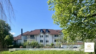 URBANE LAGE-ZENTRUMSNAH-SANIERT UND MIETERFREI! SCHICK, RUHIG UND HELL! SONNIGE TERRASSE - GARTEN