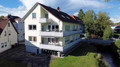 4-Zimmer Dachgeschosswohnung mit Garage und Stellplatz!