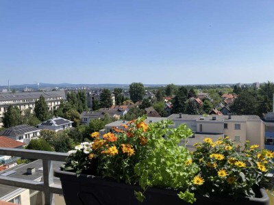 All inclusive: renov., voll möbl. 1-Z-Wohng, geh. Ausstattung, Balkon, EBK, Internet, Strom, Heizung