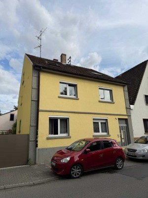 Mehrfamilienhaus in begehrter Lage von Friedrichsfeld