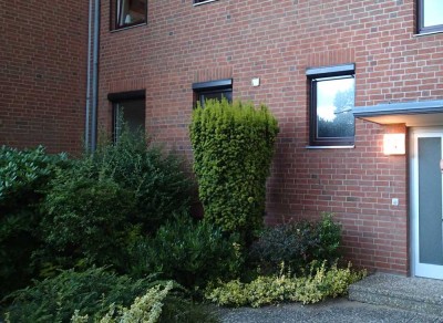 Ansprechende und gepflegte 3-Zimmer-EG-Wohnung mit Balkon und EBK in Lüneburg