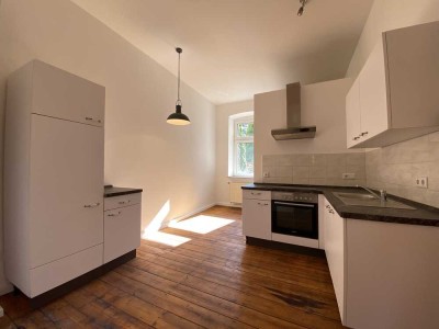 ***Renovierte 1,5 Raum-Wohnung im Erdgeschoss***