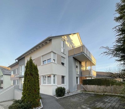 Sonnige Aussichten: Großzügige 4,5-Zimmer-Wohnung in Magstadt