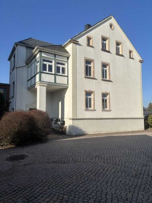 Altbau/Villa – mod. Wohnung – 3 Zi Küche/Bad/Stpl./Garten 109m²
