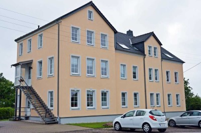 Helle Dachgeschosswohnung teils mit Schrägen