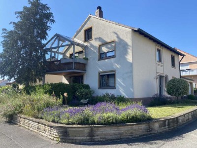 Charmantes Mehrfamilienhaus in Bestlage