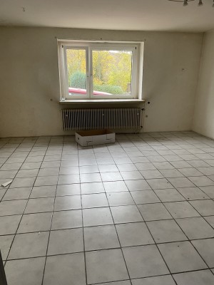 Helle 7 Zimmer Wohnung auch als Gewerbe Nutzung möglich