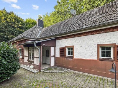 Freistehendes Einfamilienhaus auf großem Waldgrundstück in Sythen