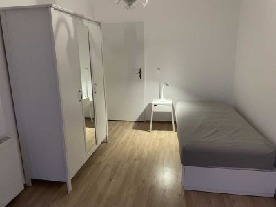 Möblierte 4,5- Zimmer-Wohnung in Remscheid-Innestadt