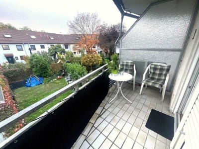 7366 - Renovierte 2-Zimmerwohnung mit Balkon in Knielingen!