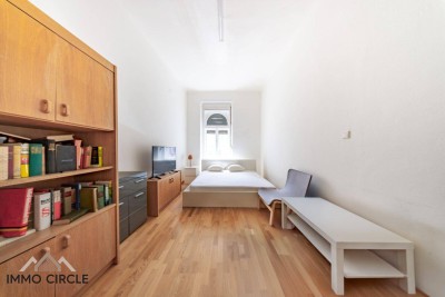 Wohnen im Zentrum: Charaktervolle 3-Zimmer-Altbauwohnung mit Flair