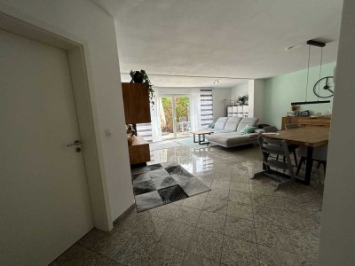 Ansprechende 3-Zimmer-Terrassenwohnung mit Garten in Würzburg Unterdürrbach