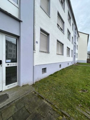 Kleine 3-Zimmerwohnung mit Laminatboden und neuem Badezimmer