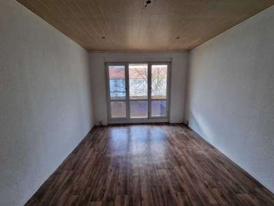 Günstige, hübsche 3 Zimmer Wohnung mit Balkon in 02959 Schleife