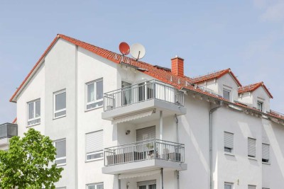Wunderschöne Wohnung mit Balkon in Flörsheim am Main