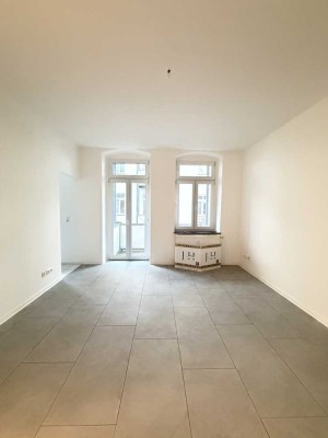 Leerstehende sanierte 2-Zimmer-Wohnung mit Balkon!