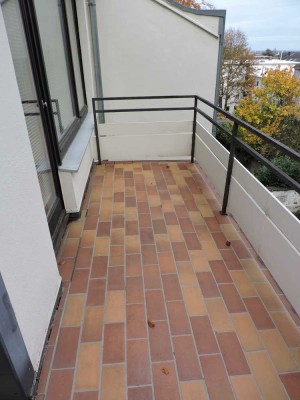 Dieser Balkon könnte bald Ihrer sein -