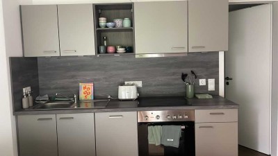 Moderne 1,5 Zimmer- Wohnung Haidenhof Süd