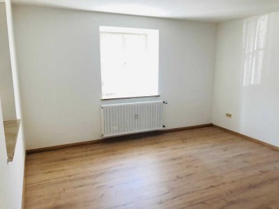 Gut geschnittene, helle 1,5-Zi-Whg. im Zentrum von Freilassing