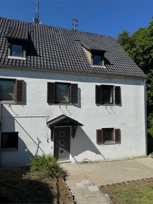 Stilvolle, sanierte 3-Raum-EG-Wohnung mit Garten