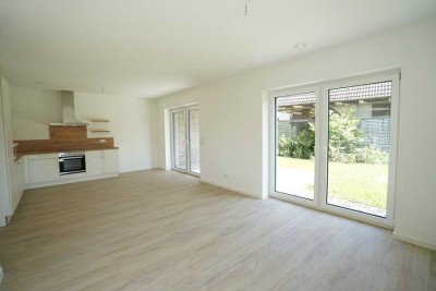 Neuwertige 3-Zimmer-Erdgeschosswohnung mit Terrasse