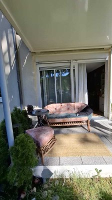 Zentrale 3-Zimmer Wohnung mit Terrasse
