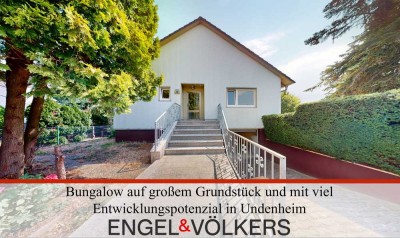 Charmanter Bungalow mit einem tollen Grundstück und viel Entwicklungspotenzial