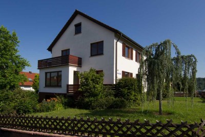 Wunderschönes Einfamilienhaus mit traumhafter Gartenanlage