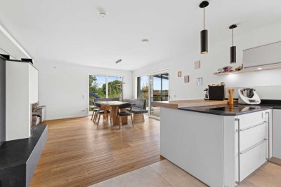 Neuwertiges, exklusives Zuhause für die ganze Familie – naturnah, modern & mit viel Platz zum Leben