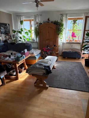 Helle 3-Zimmer Wohnung mit Balkon in Frasdorf