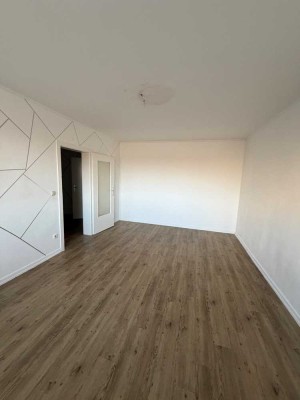 freundliche 3- Raum Wohnung in Lübeck - Buntekuh