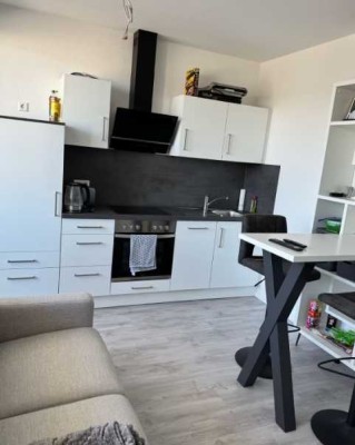 Stilvolle, neuwertige 1-Raum-Wohnung mit EBK in Geislingen