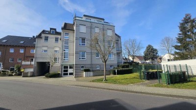 Moderner Komfort in zentraler Lage – 3-Zimmerwohnung mit Aufzug, Balkon und Loggia in Dormagen-City