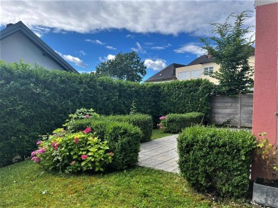 Tolle neuwertige Gartenwohnung in zentraler Lage