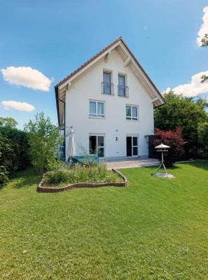 Garten, ruhige Lage, bezugsfertig. Vollmöbl. Haus für Familien, Projektteams & Wohngemeinschaften