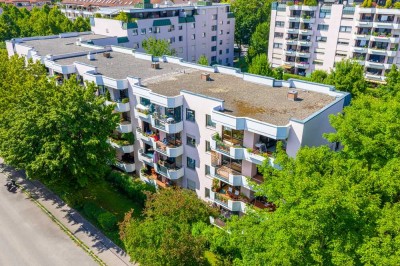 QVIII - RENOVIERTE 3,5 ZIMMER WOHNUNG MIT ZWEI BALKONEN