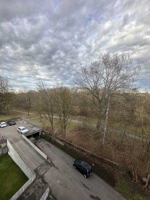 Gepflegte 4-Zimmerwohnung mit 2 Balkonen in Günzburg