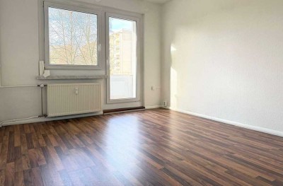 ** gemütliche 2 Zimmer Wohnung im EG mit Dusche **
