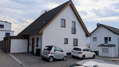 **Heimerzheim** Freistehendes Einfamilienhaus - große Sonnenterrasse, Klimaanlage, Kaminofen, Garage