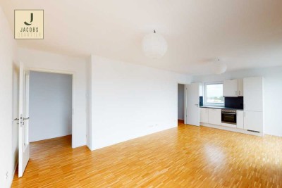 Wohnen auf über 100 Quadratmetern: 3-Zimmer-Penthousewohnung mit Einbauküche und Dachterrasse