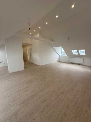 Sanierte Erstbezug Wohnung zu vermieten