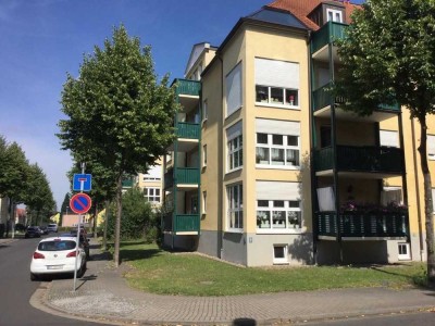 Wunderschöne geräumige 2-Zimmerwohnung im Dach lädt dich zum verweilen ein...