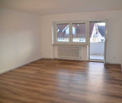 2-Zimmerwohnung, Balkon + Tiefgarage