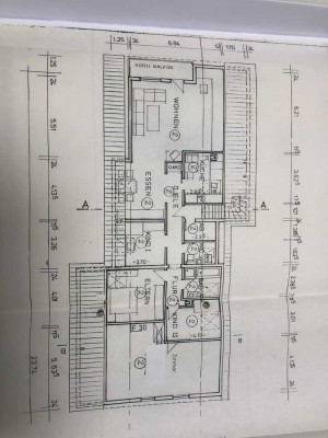 Freundliche 6-Zimmer-Dachgeschosswohnung mit gehobener Innenausstattung mit EBK in Eutingen im Gäu