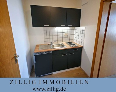 1-Zi.-Dachterrassen-Wohnung - Studenten / Berufstätige - EBK - Laminatböden - MIETVERWALTUNG ZILLIG