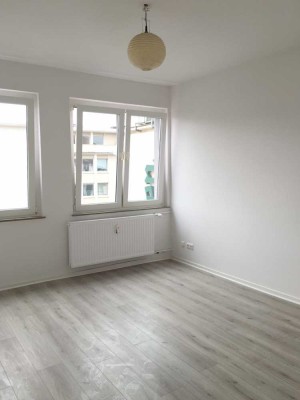 Sanierte Ein-Zimmer Stadtwohnung in Rheydt