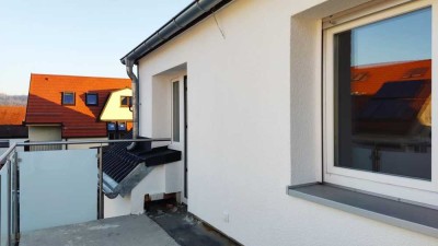 Erstbezug nach Sanierung mit EBK: schöne 4-Zimmer-Wohnung in Leonberg